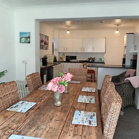 Amitie Guest House Μπόρνμουθ Εξωτερικό φωτογραφία