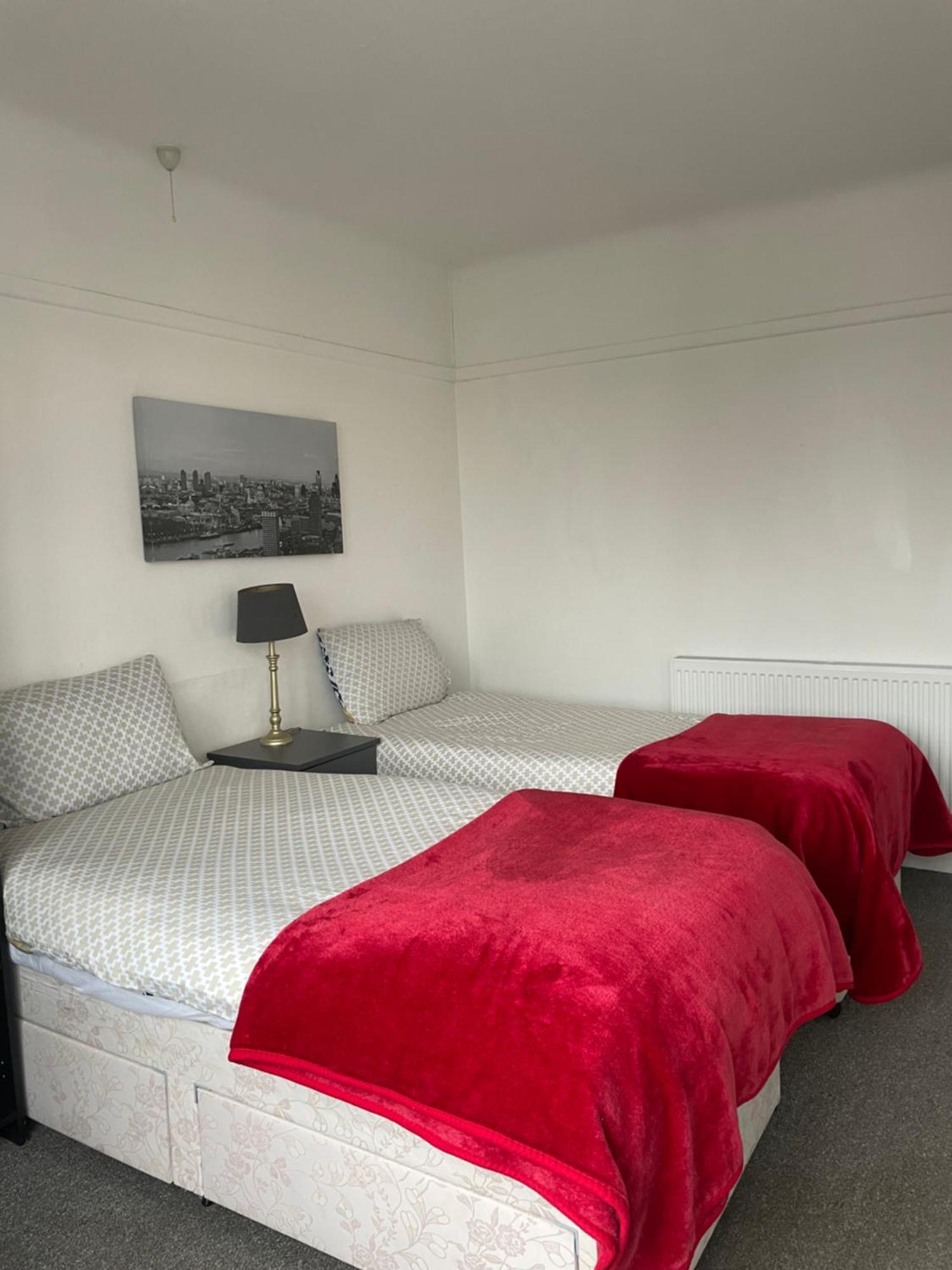 Amitie Guest House Μπόρνμουθ Εξωτερικό φωτογραφία